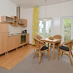 Apartment Celia Sellin (Rugen)