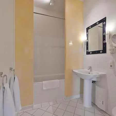 Celia Sellin (Rugen)