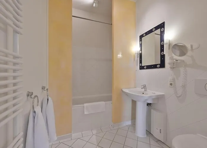 Celia Sellin (Rugen)